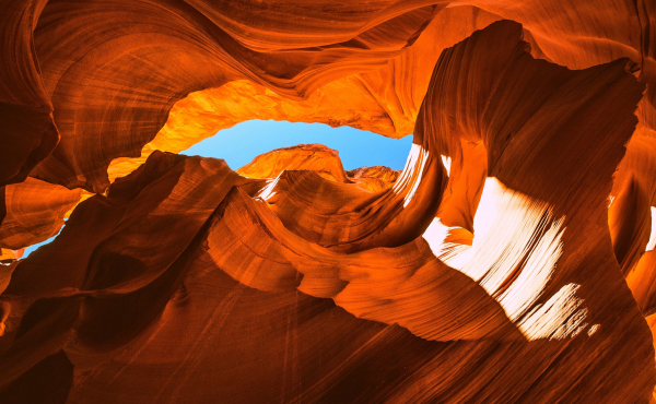 Canyon with a gap at the top